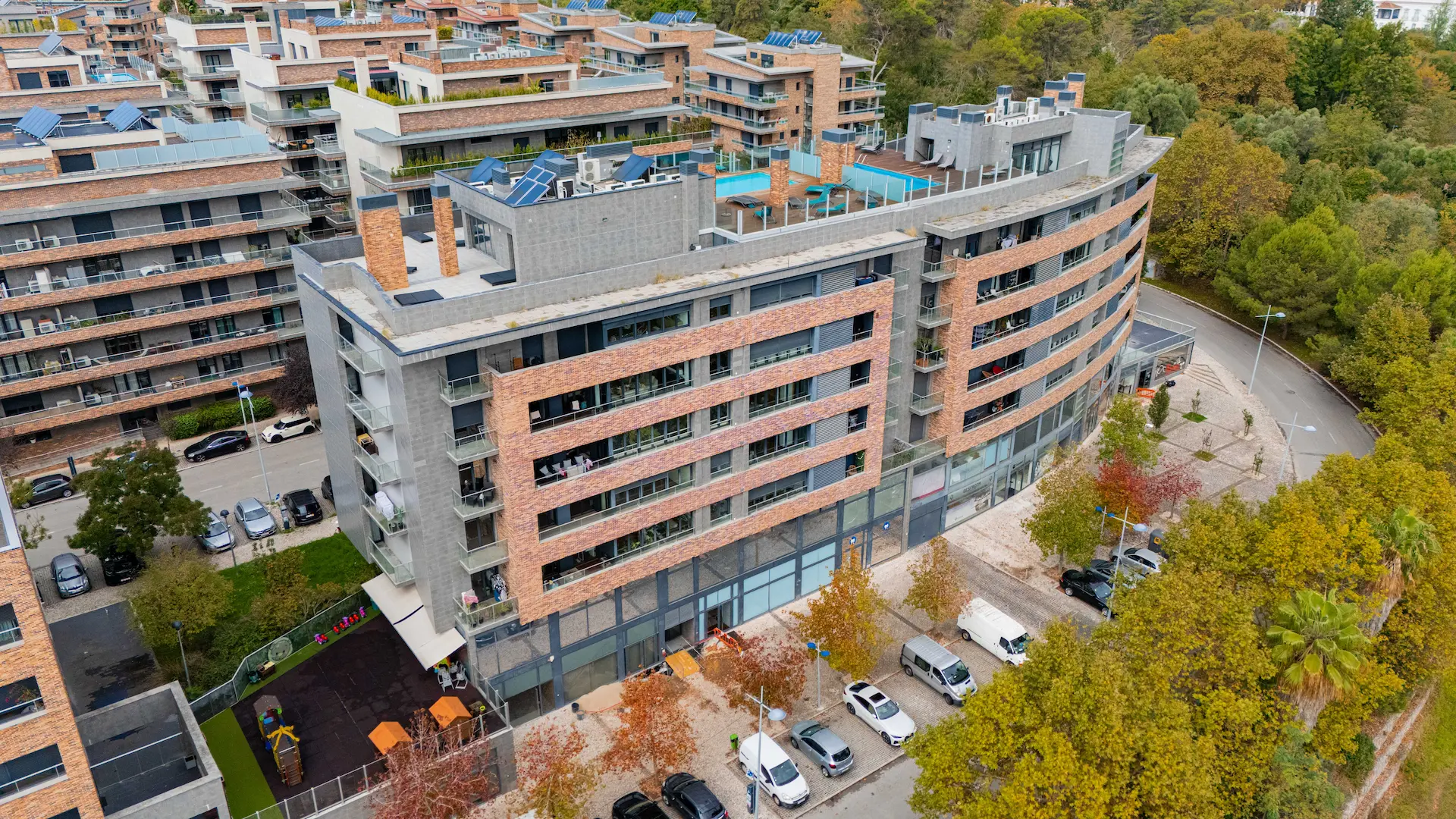 Moscavide Residential Apartment — Real Estate
